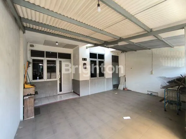 image RUMAH RAPI SIAP HUNI PERUMAHAN GEDANGAN SOLO BARU (2)