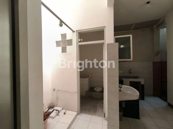 image RUMAH RAPI SIAP HUNI PERUMAHAN GEDANGAN SOLO BARU (5)