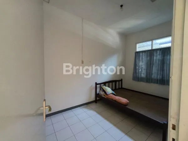 image RUMAH RAPI SIAP HUNI PERUMAHAN GEDANGAN SOLO BARU (6)