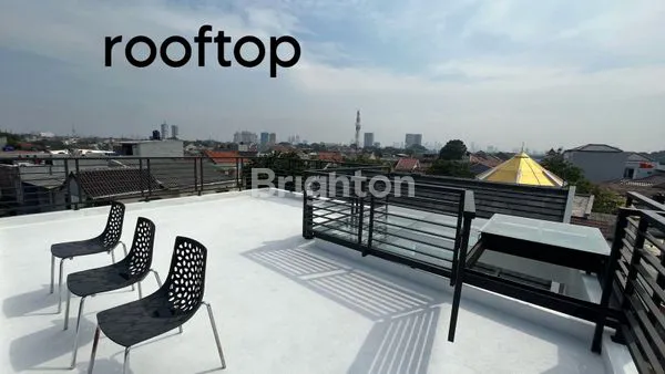 image RUMAH 3 LANTAI SIAP HUNI DI JATI PADANG PASAR MINGGU JAKARTA SELATAN (6)