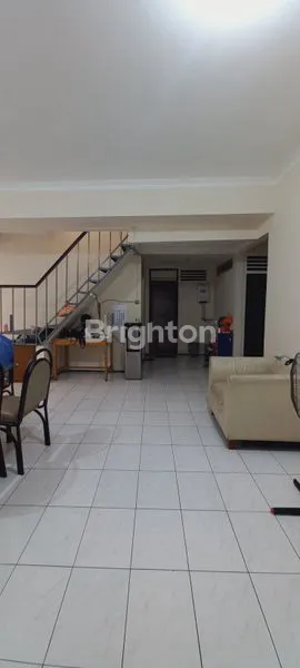 image RUMAH ASTRI DI TOMANG LOKASI STRATEGIS DAN AMAN. (8)