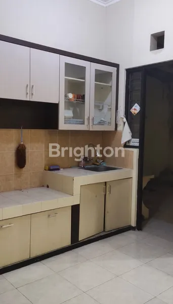 image MURAH RUMAH SECOND SUKOLILO DIAN REGENSI, SURABAYA TIMUR  DEKAT KAMPUS ITS, PAKUWON CITY (2)