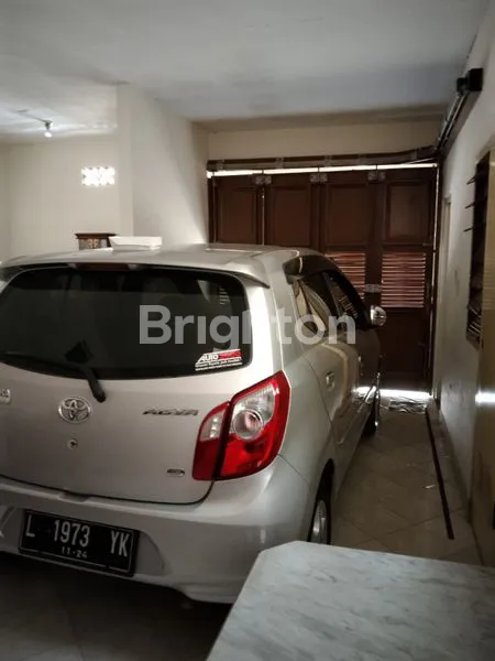 image RUMAH MURAH LEBAK ARUM SELANGKAH KE JALAN RAYA MERR  (4)