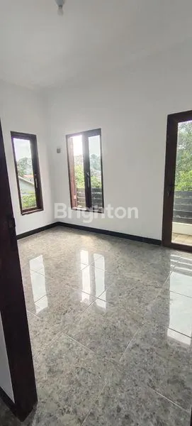 image RUMAH BARU 2 LANTAI (6)