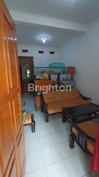 image RUMAH LUAS MURAH DAN STRATEGIS DEKAT DENGAN SOEKARNO HATTA DAN WILAYAH KAMPUS (2)