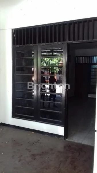image RUMAH COCOK UNTUK KOS DI SIWALANKERTO PERMAI, SURABAYA (3)