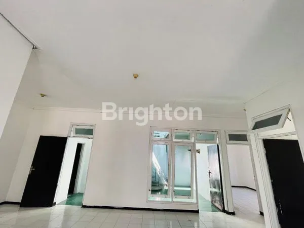 image DI SEWAKAN RUMAH HOOK DELTA SARI INDAH WARU (1)