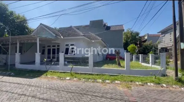 image DI SEWAKAN RUMAH HOOK DELTA SARI INDAH WARU (3)