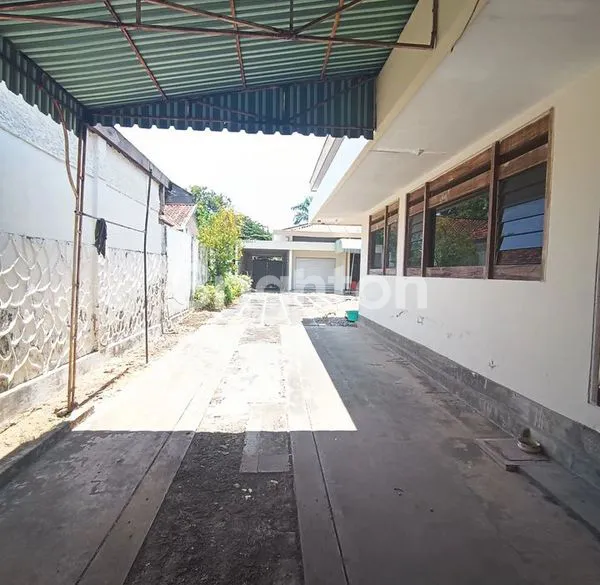 image TANAH BONUS RUMAH SIAP BANGUN TENGAH KOTA COCOK BUAT USAHA, KANTOR (1)