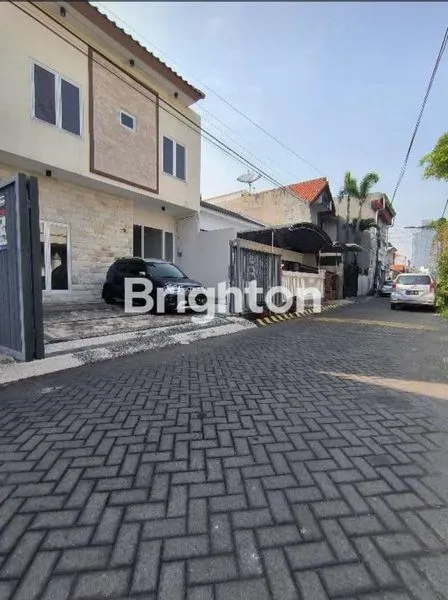 image RUMAH SIMPANG DARMO PERMAI SELATAN (1)