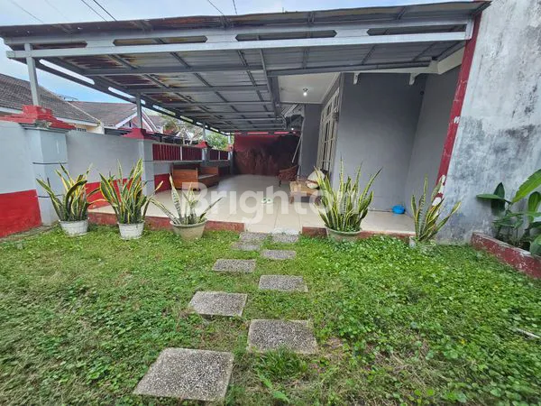 image RUMAH 1 LANTAI DENGAN HALAMAN LUAS DI BALIKPAPAN BARU (2)