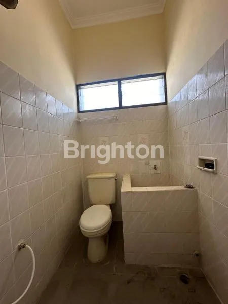 image RUMAH LUAS 1 LANTAI HABIS RENOV COCOK UNTUK KANTOR ATAU RUMAH TINGGAL (8)