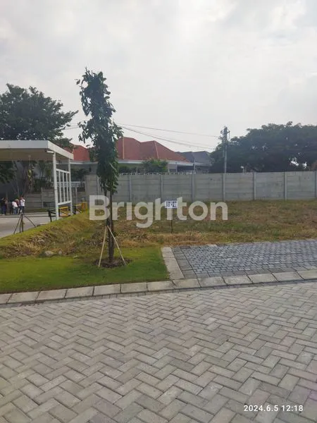 Gambar Property GRAHA FAMILY KAVLING HOOK HADAP TIMUR SELATAN