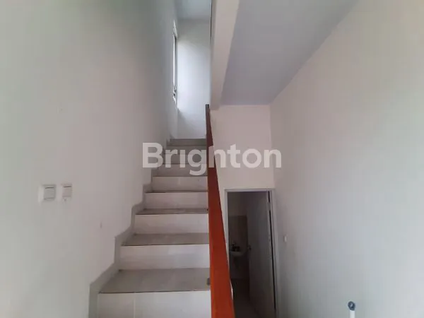 image RUMAH CANTIK DI GADING SERPONG (4)