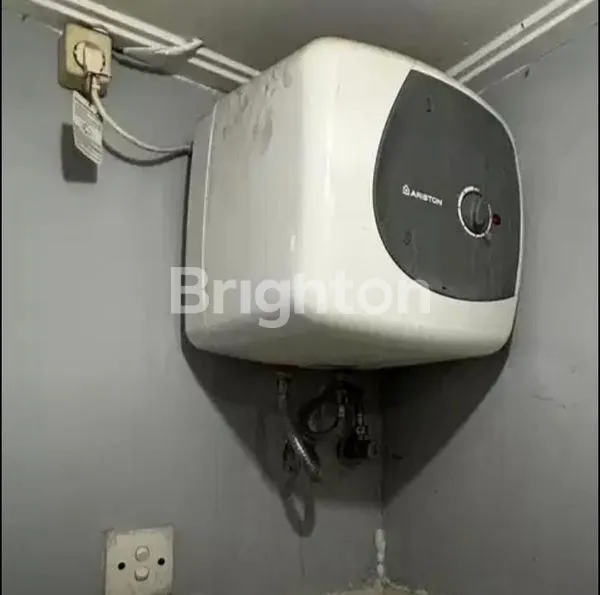 image APARTMENT GRAND EMERALD TYPE STUDIO UNFURNISH DI KELAPA GADING. (8)