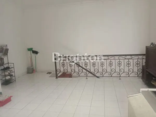 image RUMAH KEBUN JERUK DUA LANTAI TURUN HARGA (7)