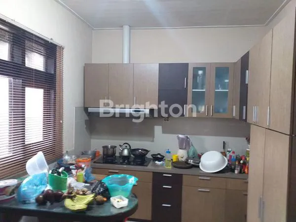 image RUNGKUT ASRI UTARA POJOK HOOK (1)