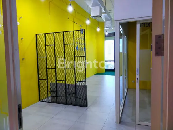 image OFFICE SPACE LANTAI 15 CIPUTRA WORLD SURABAYA (2)