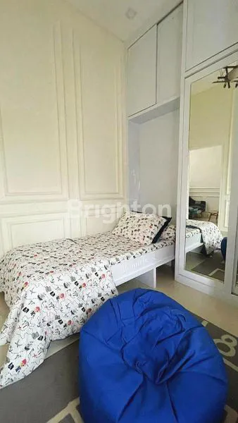 image RUMAH MEWAH BERSIH TERAWAT SIAP HUNI DALAM CLUSTER PERUMAHAN ELIT SEPINGGAN PRATAM (4)