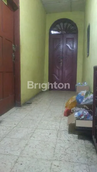 image RUKO STRATEGIS DI HALAT, 3 LANTAI SIAP HUNI (6)