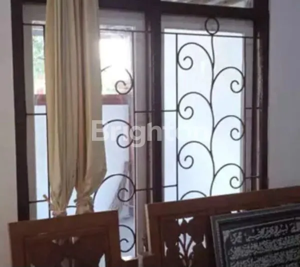 RUMAH BERSIH DAN TERAWAT KUTISARI INDAH BARAT