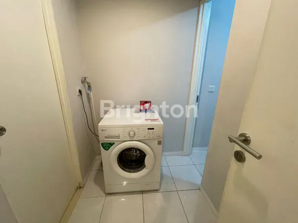 image THE VIA APARTEMENT FULL FURNISH MEWAH CIPUTRA WORLD MALL DEKAT RAYA DARMO TOL SATELIT HR MUHAMMAD MAYJEND SUNGKONO  (5)