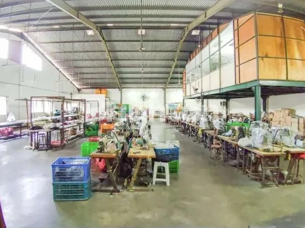 image GUDANG DUKUH KUPANG BARAT (2)