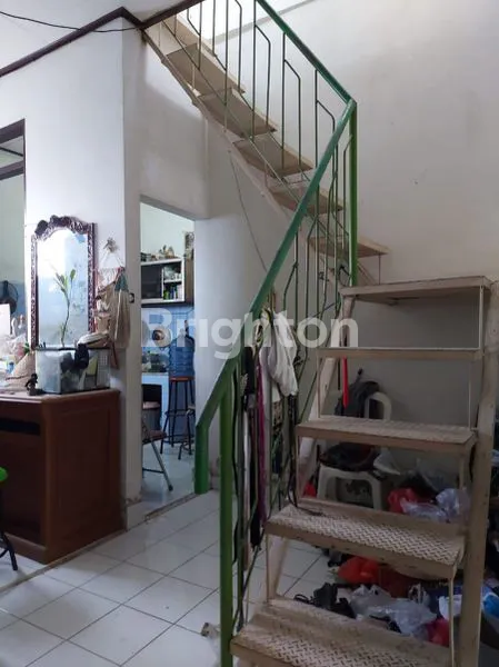 image RUMAH 3 LANTAI DI KAWASAN AMAN DAN NYAMAN DI JALAN NANGKA DPS (2)