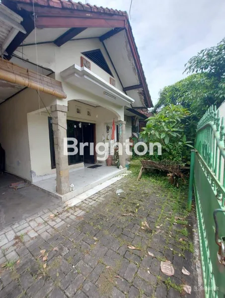 image RUMAH 3 LANTAI DI KAWASAN AMAN DAN NYAMAN DI JALAN NANGKA DPS (1)