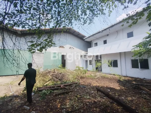 image GUDANG BOURAQ RAYA 1397M2 SIAP PAKAI NEGO COCOK UNTUK HOME INDUSTRY JALAN BOURAQ BATU CEPER TANGERANG (3)