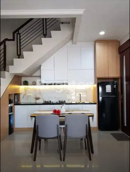 image SEWA RUMAH BSD SERPONG TAHUNAN VIEW DANAU (3)