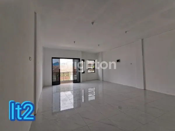 image RUMAH BARU JELAMBAR SIAP HUNI (3)