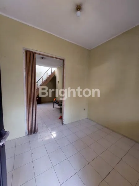 image RUMAH DI PUSAT KOTA SAYAP OTISTA BANDUNG (6)