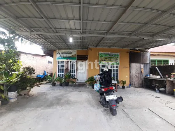 image RUMAH TENGAH KOTA LOKASI HANGTUAH (1)