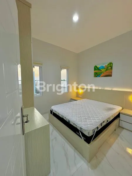 image RUMAH 2 LANTAI FULL FURNISHED CLUSTER EKSLUSIF MODERN COLOMADU (8)