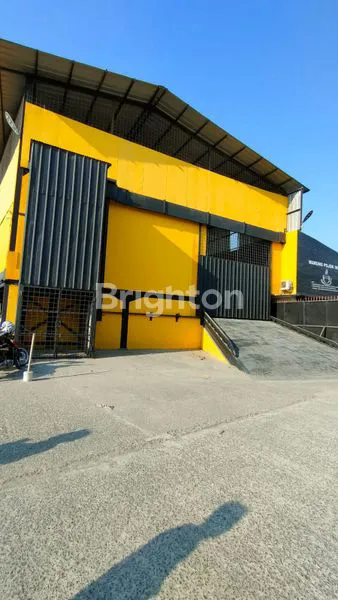 image GUDANG WAREHOUSE SIAP PAKAI  LB 5000 BISA MENCAPAI LB 9000 M2 BISA UNTUK PRODUKSI , AKSES CONTAINER , LOKASI GUDANG BERSIH (3)