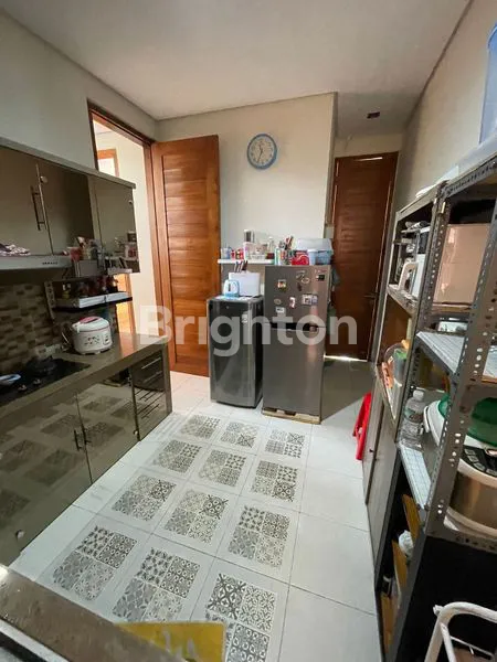 image RUMAH HOOK 1 LANTAI SOLO BARU (5)