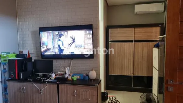 image RUMAH HOOK 1 LANTAI SOLO BARU (6)