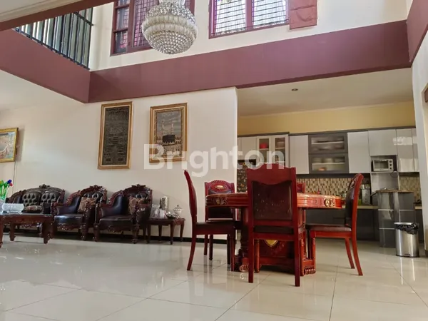 image RUMAH 2 LANTAI SEMI FURNISHED DI KEMANG PRATAMA,15  MENIT KE TOL BEKASI BARAT & LRT, 20 MENIT KE TOL BECAKAYU (4)