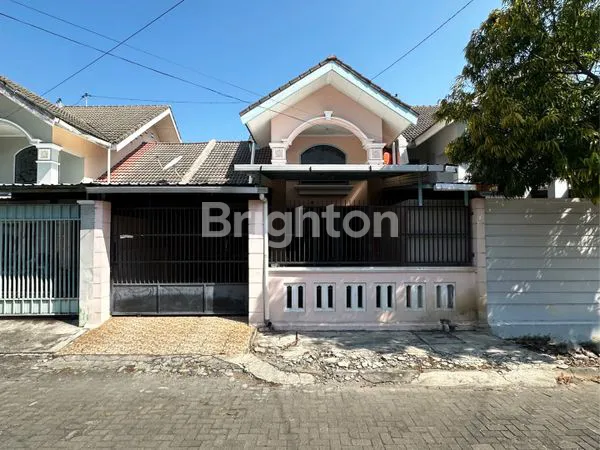 image RUMAH MURAH SIAP HUNI DI PUSAT BISNIS SOLO BARU (1)