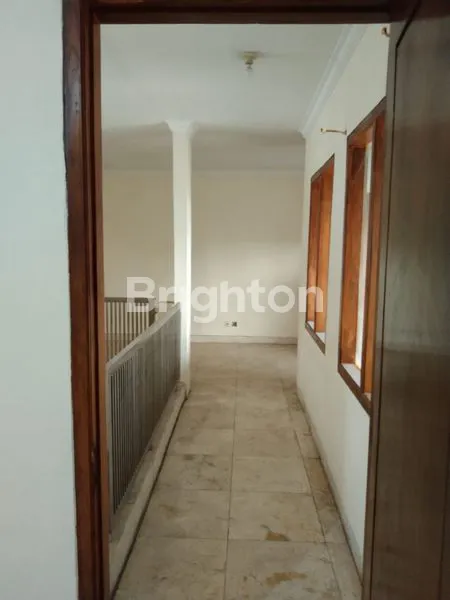 image RUMAH MEWAH FURNISHED SELANGKAH KE PAKUWON MALL, SIAP HUNI VILLA BUKIT INDAH PAKUWON INDAH (2)