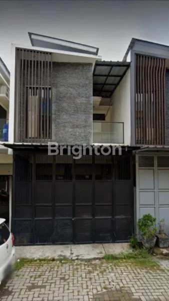 image RUMAH 2 LANTAI SIAP HUNI DI SEPATAN, TANGERANG  (1)