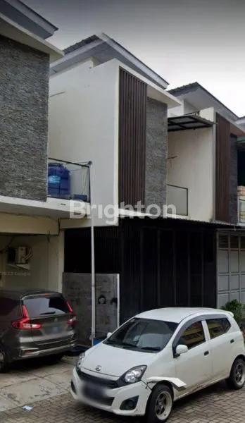 image RUMAH 2 LANTAI SIAP HUNI DI SEPATAN, TANGERANG  (8)