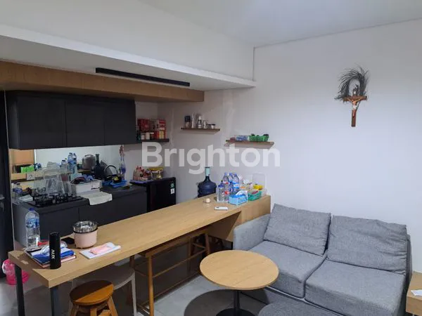 image RUMAH 2 LANTAI FULL FURNISH SIAP HUNI DI BSD, TANGERANG (2)