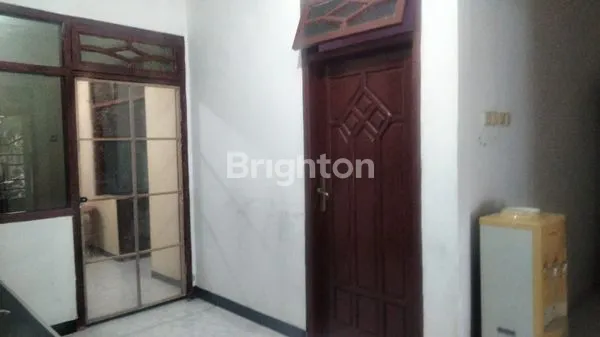 image RUMAH 2 LANTAI LOKASI STRATEGIES DALAM PERUMAHAN (3)