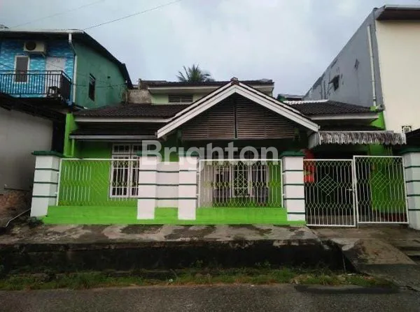 image RUMAH DILOKASI BAGUS UNTUK USAHA (1)