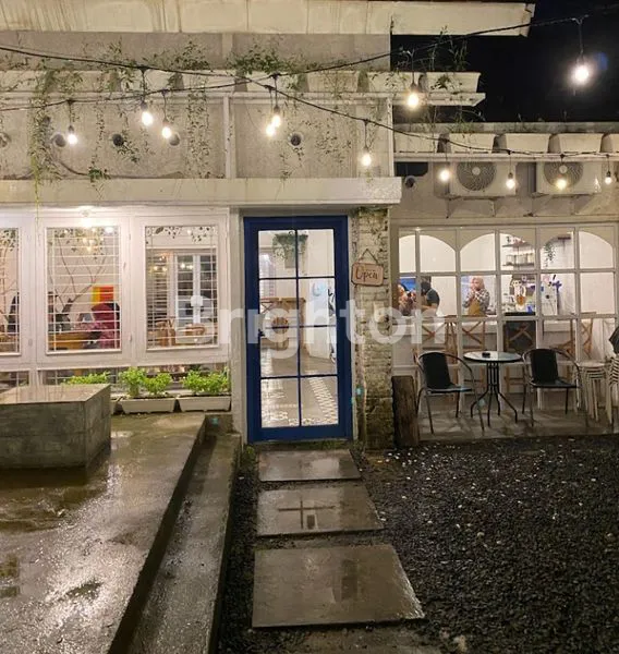 image RUMAH STRATEGIS PRESTISIUS TENGAH KOTA  (2)