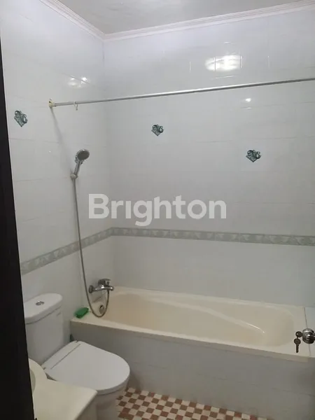 image RUMAH 2 LANTAI MINIMALIS VILLA KALIJUDAN SURABAYA (7)