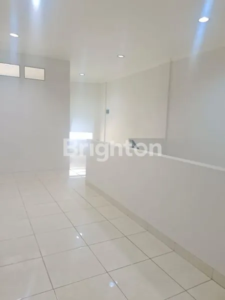 image RUKO 2 LANTAI (MAIN ROAD) DI LINGKUNGAN NYAMAN, STRATEGIS DEKAT KOTA & EXIT TOLL KAHURIPAN NIRWANA (4)