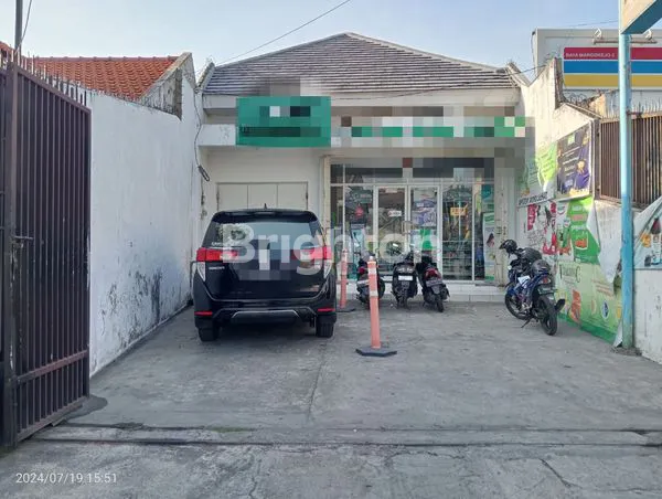 image MARGOREJO, PADAT PENDUDUK, NGANTONG BELAKANG, RUMAH USAHA LEBAR 6, SURABAYA (1)